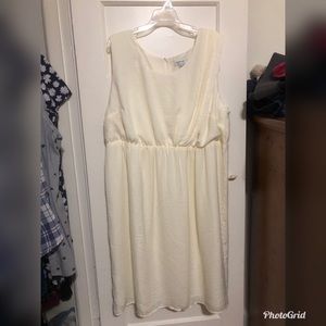 Cream/ivory dress